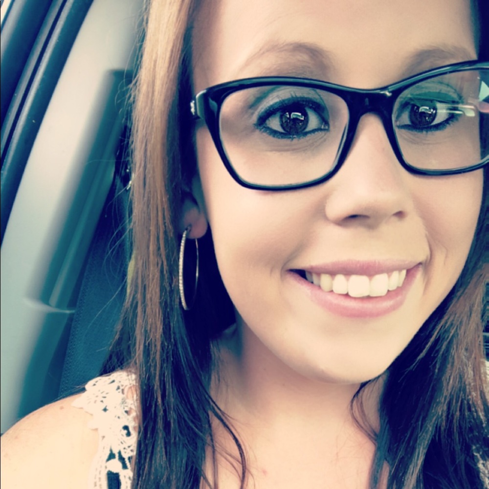 Meet your Posher, Jamie